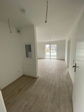 Penthouse Wohnung mit Terrasse in Dedensen, An der Pferdekoppel – ID: 077 - Eingangsbereich (5548)