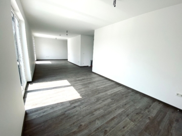 Penthouse-Traum: 3 Zimmer mit großzügiger Dachterrasse | An der Pferdekoppel 2 in Seelze-Dedensen - Helle Wohnung mit Terrasse (4764)