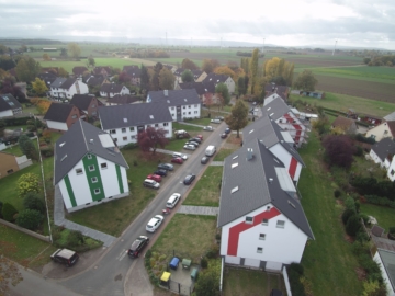 Dachgeschoss mit Balkon und 3 Zimmern in Dedensen - Breiter Busch (6187)