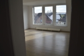 Helles Wohnzimmer - Dachgeschoss mit Balkon und 3 Zimmern in Dedensen