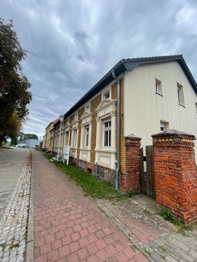 Vorderhaus Straße