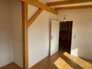 Dreifamilienhaus mit Sauna & Garten – ideal für Mehrgenerationenwohnen - Zimmerbereich (6810)