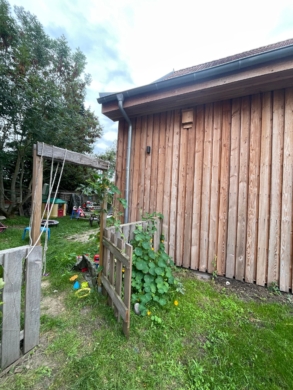 Großzügige Lager- und Gewerbehalle in Britz - Holzhalle mit Garten (6315)