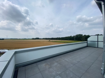 Helles Penthouse mit Terrasse, An der Pferdekoppel – ID: 063 - Dachterrasse (5543)