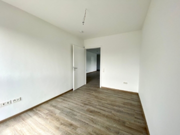 Terrassenwohnung mit 3 Zimmern und Balkon in Seelze OT Dedensen - Kinderzimmer - (6586)