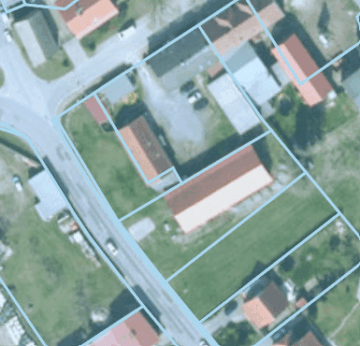 Dreifamilienhaus mit großem Garten, Carport & vielseitigem Nutzungspotenzial - Lageansicht (7212)